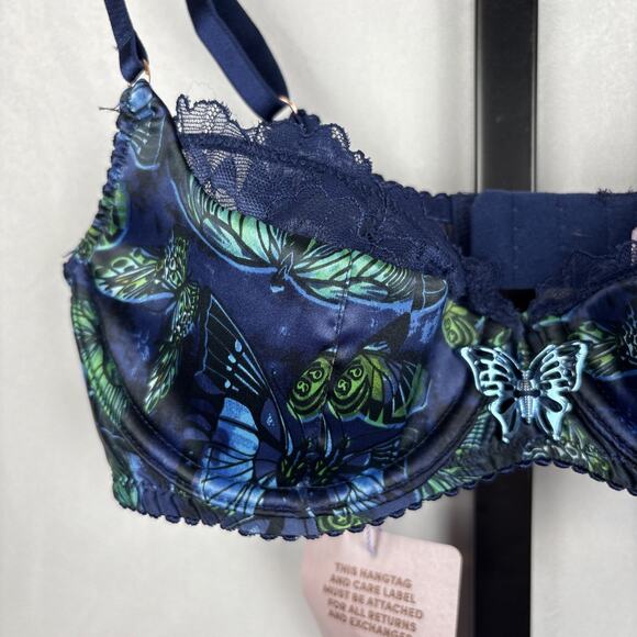 NEW Savage x Fenty Baroque Butterfly Lace Half-Cup Bra 32C Satin Blue Whimsy - Picture 4 of 10